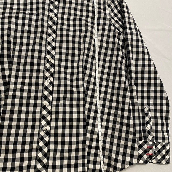 Talbots Black and White Gingham button down shirt Size 12 petite - Picture 11 of 13